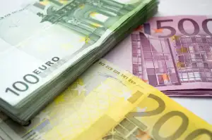 75 Eur To Czk